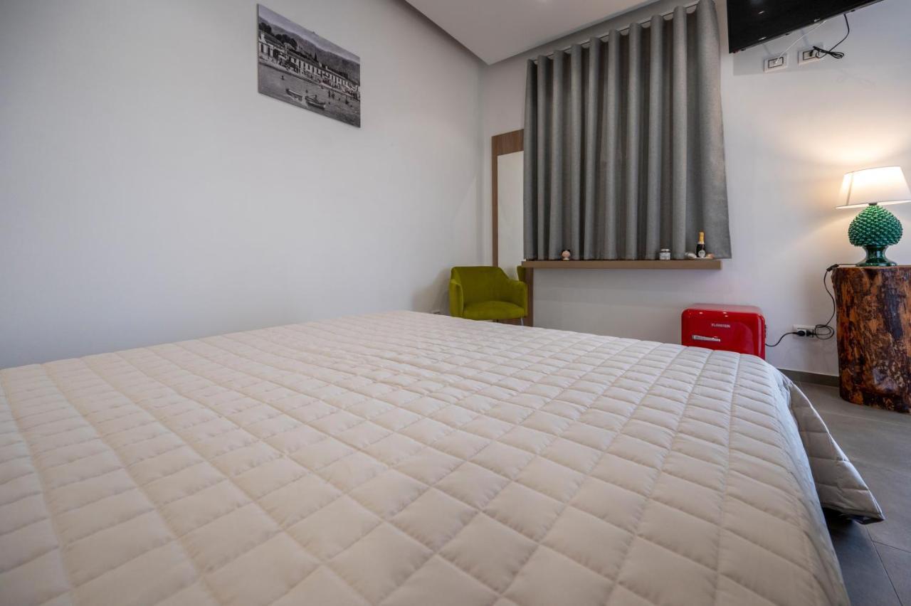 Villa Carmiano Luxury Bedrooms In Avola In The Province Of Syracuse With Spa And Swimming Pool And Wonderful Seaview エクステリア 写真