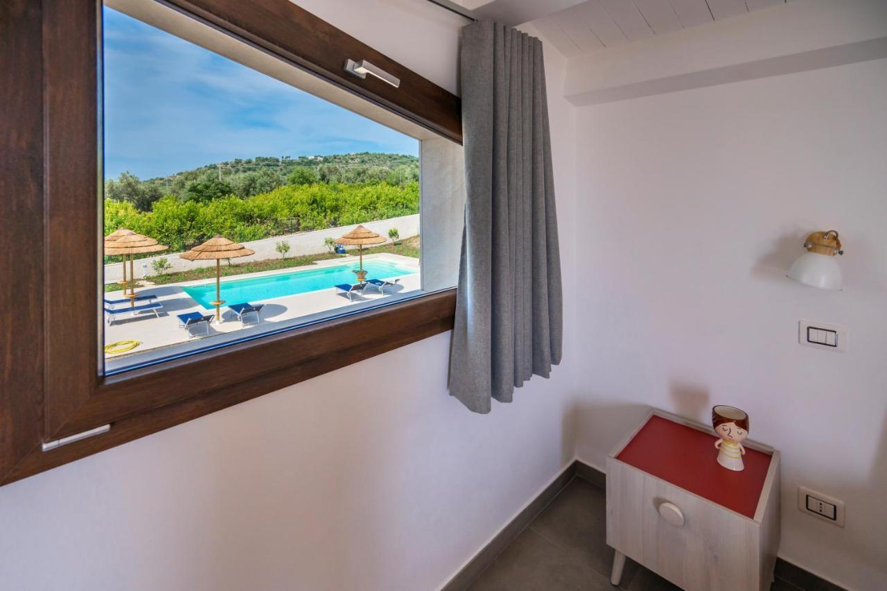 Villa Carmiano Luxury Bedrooms In Avola In The Province Of Syracuse With Spa And Swimming Pool And Wonderful Seaview エクステリア 写真