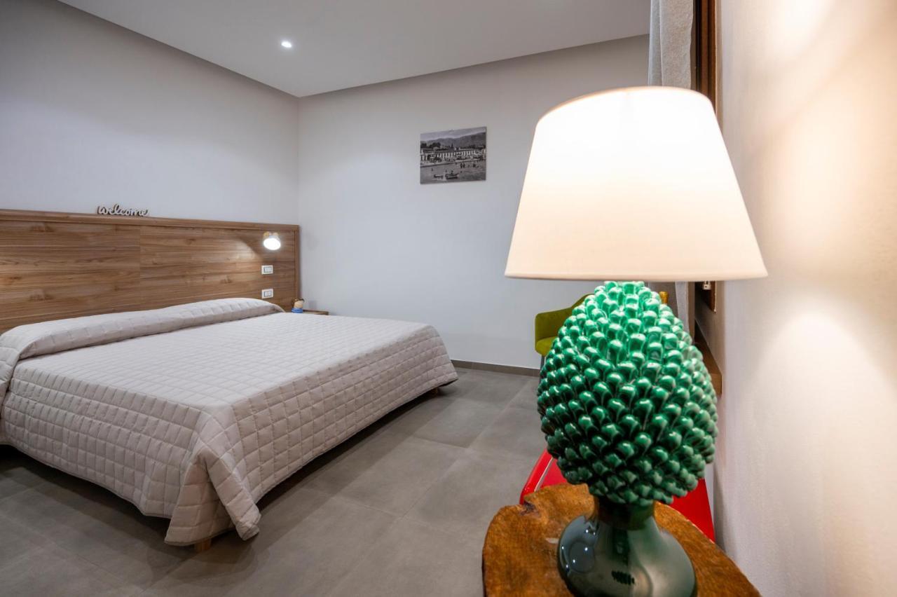 Villa Carmiano Luxury Bedrooms In Avola In The Province Of Syracuse With Spa And Swimming Pool And Wonderful Seaview エクステリア 写真