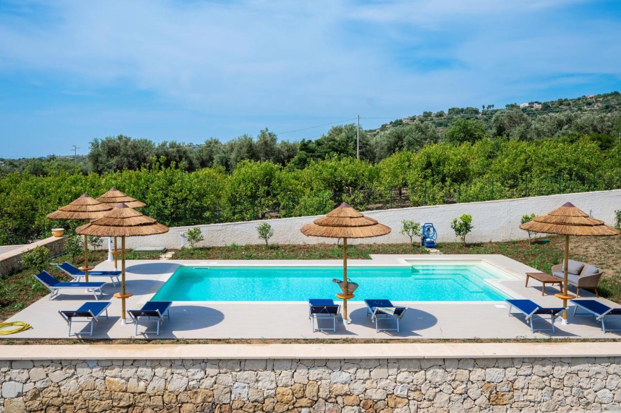 Villa Carmiano Luxury Bedrooms In Avola In The Province Of Syracuse With Spa And Swimming Pool And Wonderful Seaview エクステリア 写真