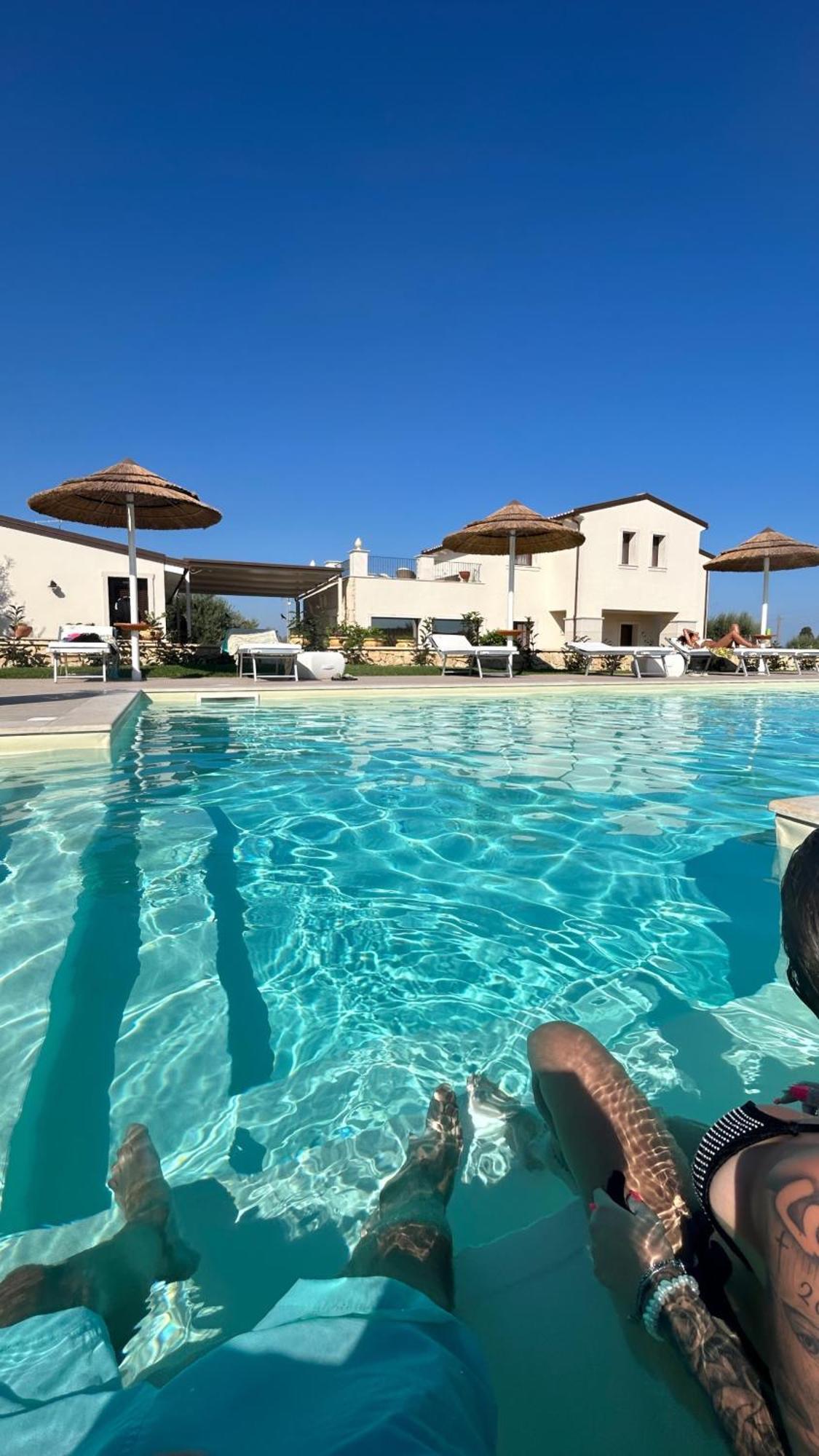 Villa Carmiano Luxury Bedrooms In Avola In The Province Of Syracuse With Spa And Swimming Pool And Wonderful Seaview エクステリア 写真